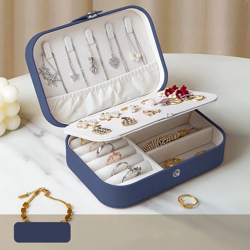 Boîte à bijoux compacte pour boucles d'oreilles