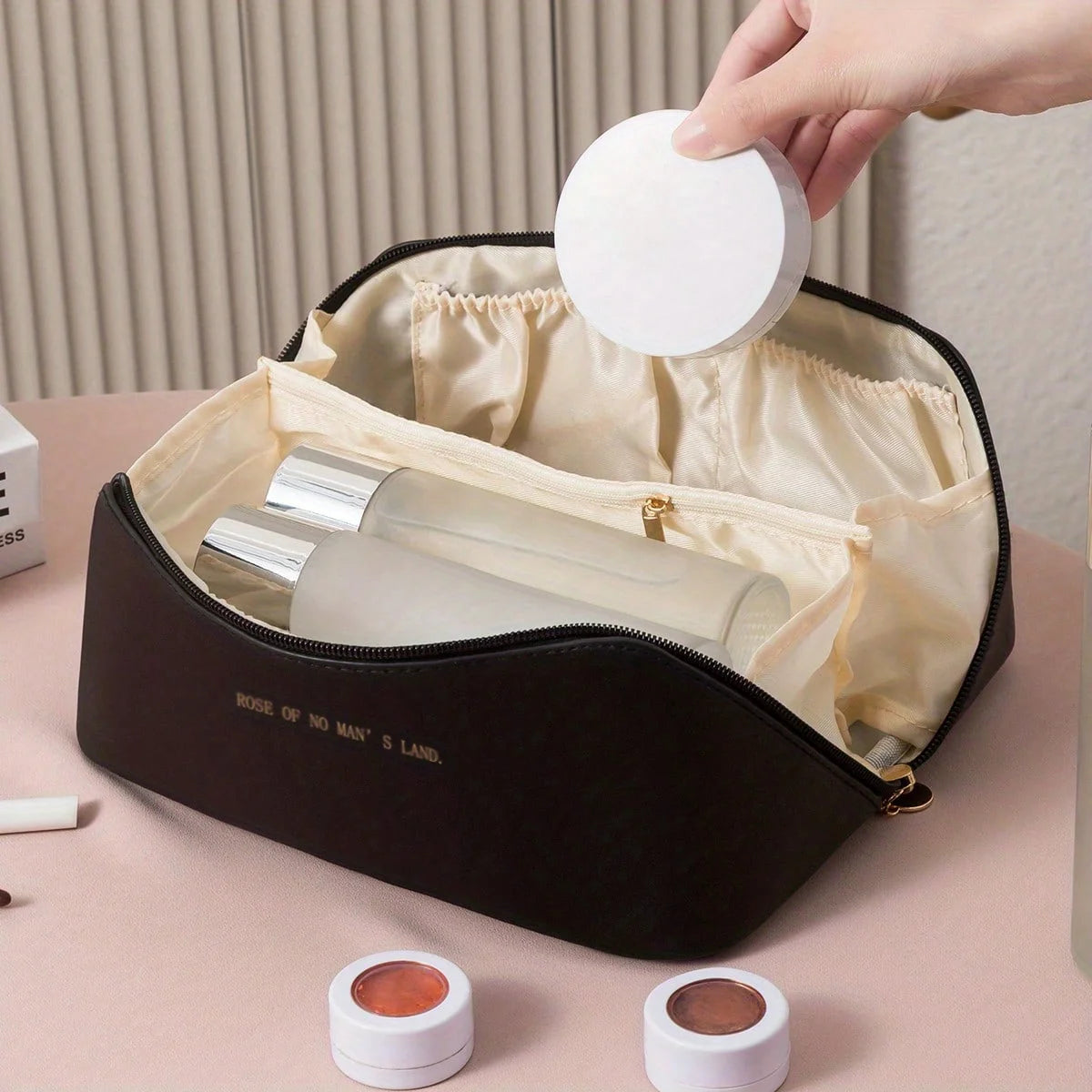 Trousse de voyage compacte pour produits de beauté